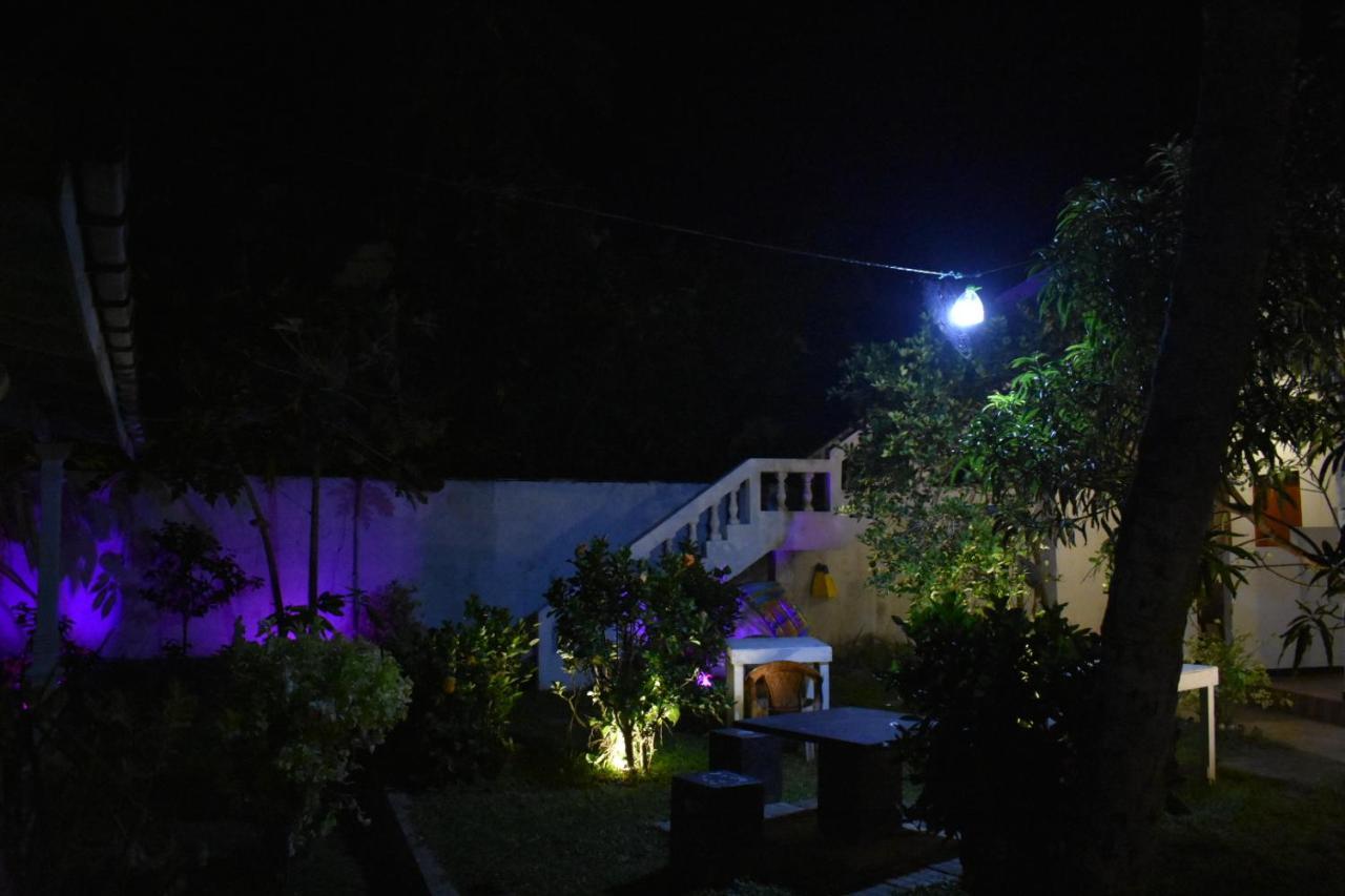 Aroma Guest House Мирисса Экстерьер фото