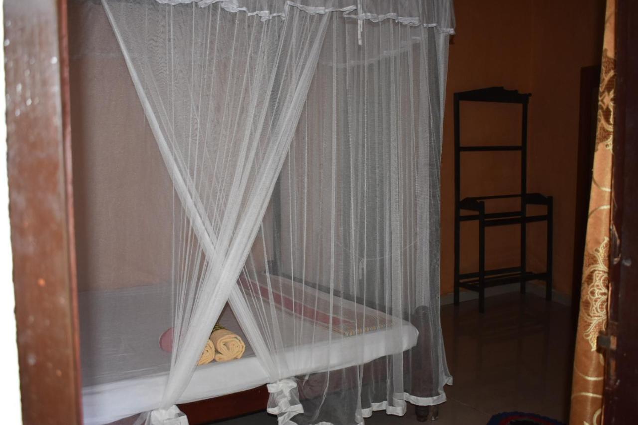 Aroma Guest House Мирисса Экстерьер фото