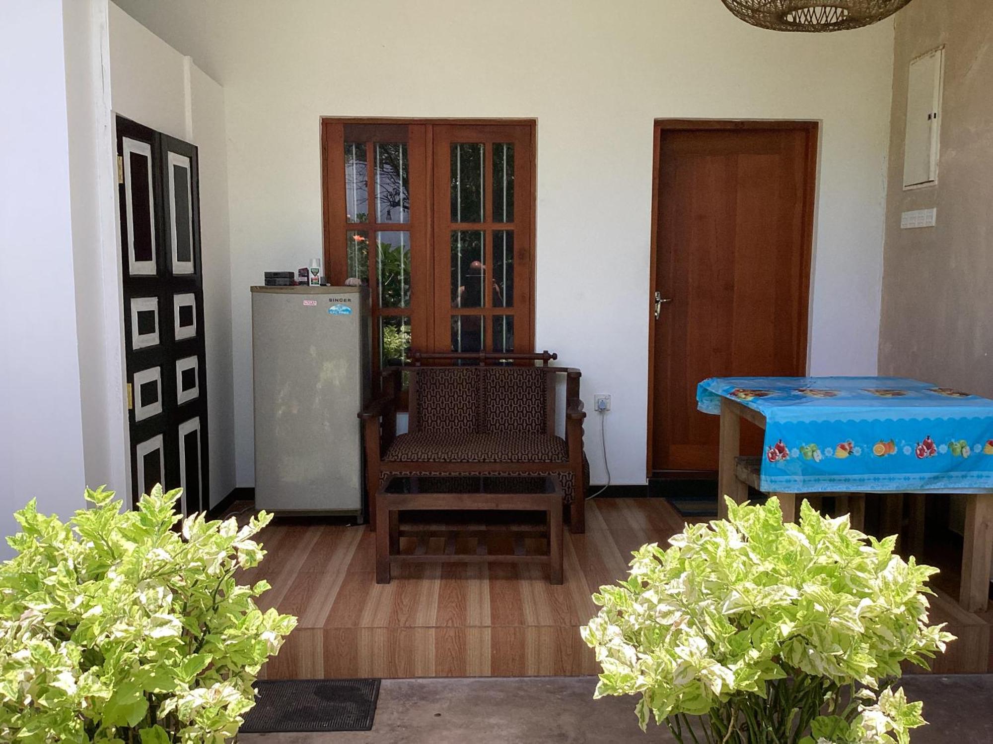Aroma Guest House Мирисса Экстерьер фото