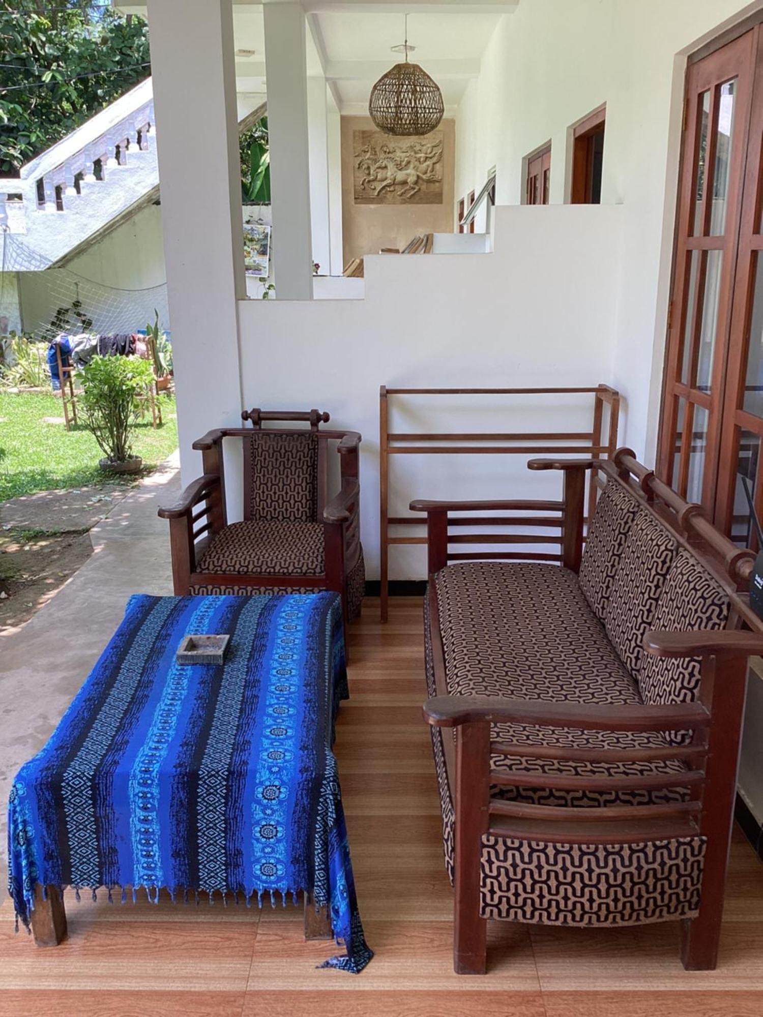 Aroma Guest House Мирисса Экстерьер фото